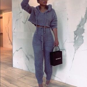 Mina Monroe fluffy co-ord set